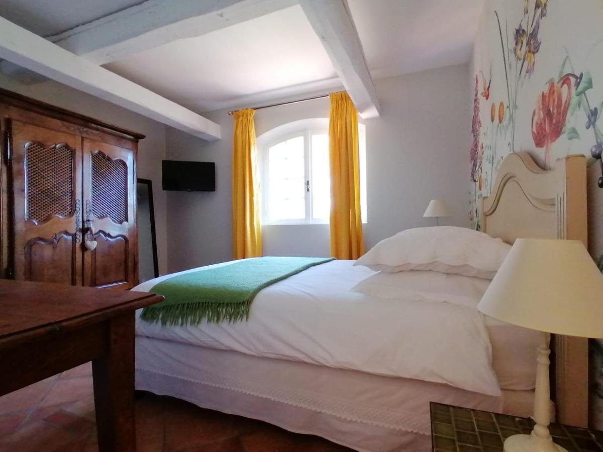 Bed and Breakfast La Perasceda Spéracèdes Exterior foto