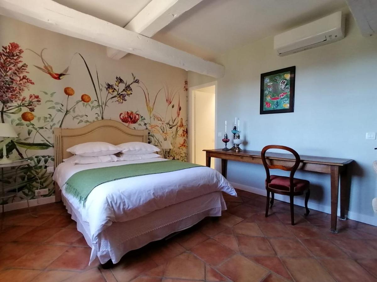 Bed and Breakfast La Perasceda Spéracèdes Exterior foto
